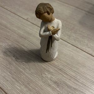 Willow Tree “Beautiful Wishes” Figurine by Demdaco. 5” H Very Good Condition.